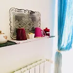 Go Go House Guest house 3*